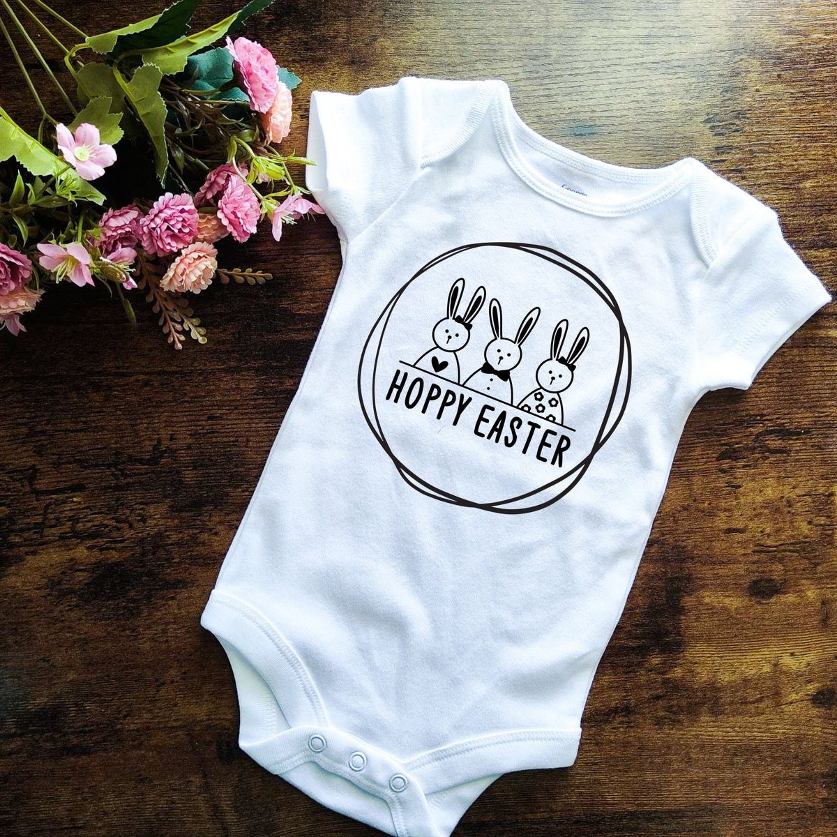 Hoppy Easter Bodysuit for Babies - Designs by Tangsley